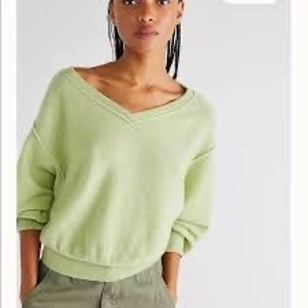 Free people 100% cashmere pullover oversized green sweater M